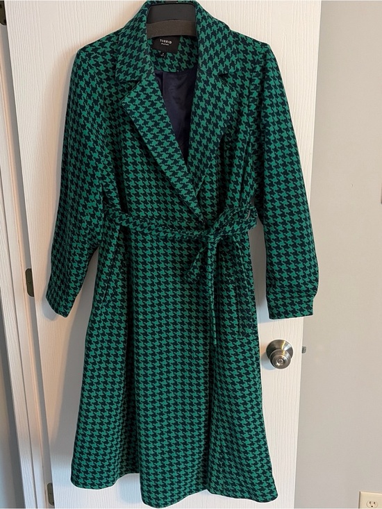 torrid Jackets & Blazers - torrid Green and Black Houndstooth Trench Coat